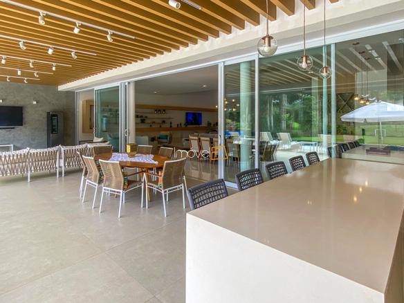 Casa à Venda Condomínio Costa Verde Tabatinga com 7 Suítes e 600m²