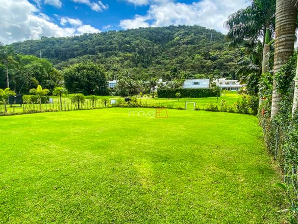 Casa à Venda Condomínio Costa Verde Tabatinga com 7 Suítes e 600m²