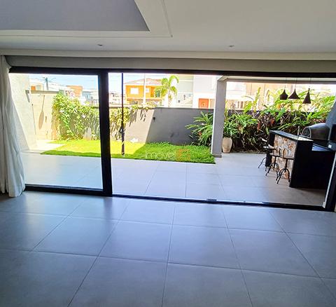 Casa a Venda no Condomínio Costa Nova com 05 suítes, 355 m² construídos