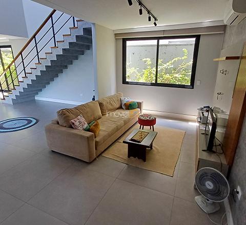 Casa a Venda no Condomínio Costa Nova com 05 suítes, 355 m² construídos