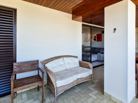 Apartamento para venda e temporada com 3 quartos, em Tabatinga com 101m²