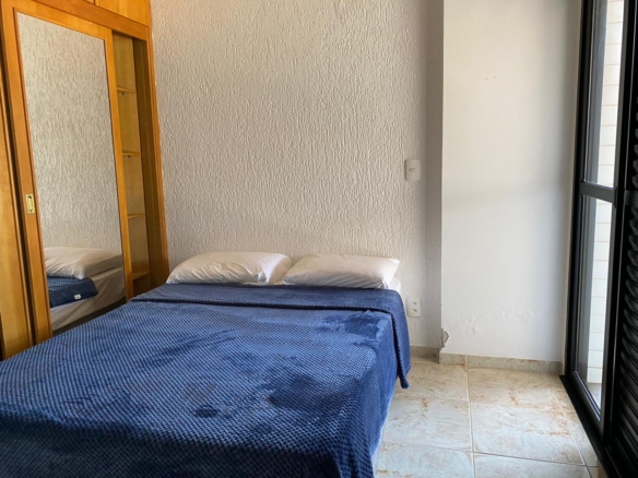 Apartamento para Locação com 5 quartos, em MARTIM DE SÁ com 220m²
