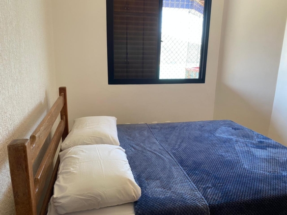 Apartamento para Locação com 5 quartos, em MARTIM DE SÁ com 220m²