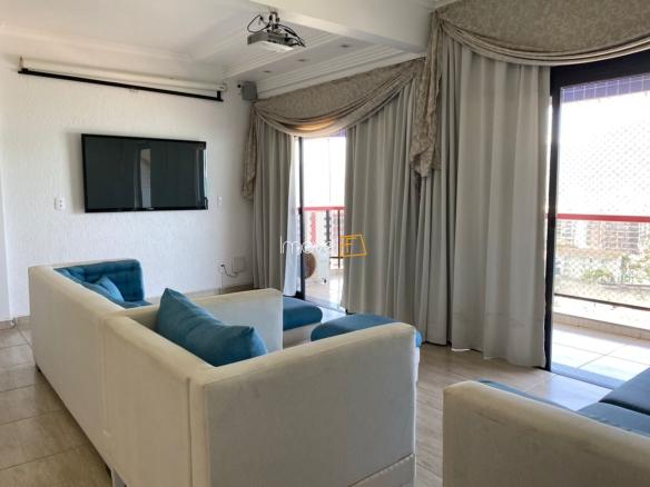 Apartamento para Locação com 5 quartos, em MARTIM DE SÁ com 220m²