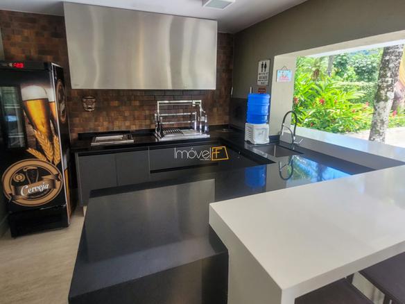 Casa à Venda Condomínio Costa Verde Tabatinga com 6 suítes e 373m²
