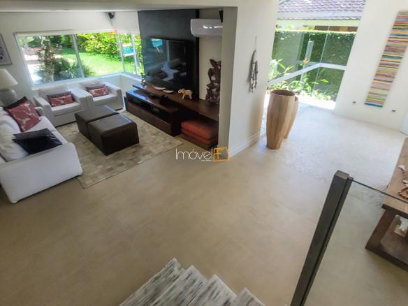 Casa à Venda Condomínio Costa Verde Tabatinga com 6 suítes e 373m²