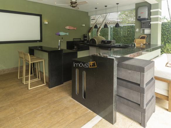 Casa no Condomínio Costa Verde Tabatinga com 600m²