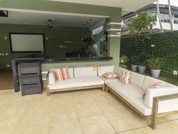 Casa no Condomínio Costa Verde Tabatinga com 600m²