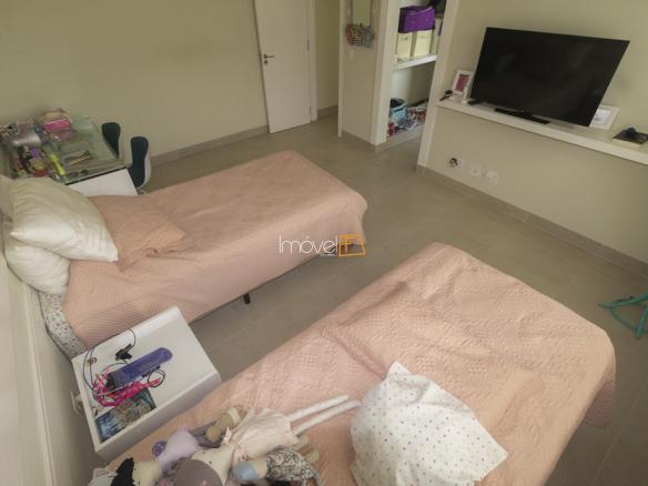 Casa no Condomínio Costa Verde Tabatinga com 600m²