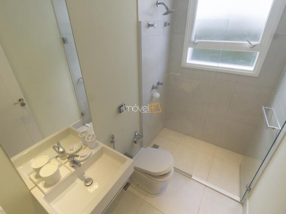 Casa no Condomínio Costa Verde Tabatinga com 600m²