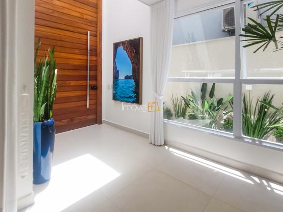 Casa nova à Venda no Condomínio Costa Nova Residence, em Massaguaçu com 3 suítes e 330m²