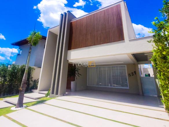 Casa nova à Venda no Condomínio Costa Nova Residence, em Massaguaçu com 3 suítes e 330m²