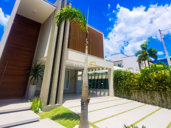 Casa nova à Venda no Condomínio Costa Nova Residence, em Massaguaçu com 3 suítes e 330m²