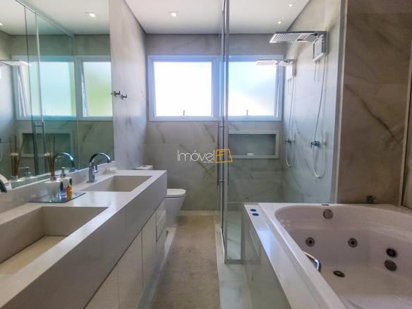 Casa nova à Venda no Condomínio Costa Nova Residence, em Massaguaçu com 3 suítes e 330m²