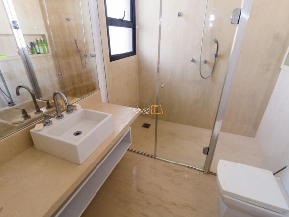 Casa de luxo para locação no Costa Verde Tabatinga com 600m²