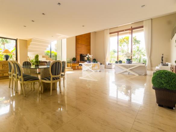 Casa de luxo para locação no Costa Verde Tabatinga com 600m²
