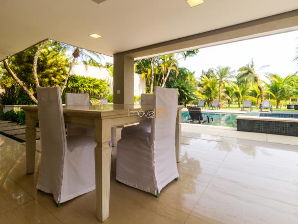 Casa de luxo para locação no Costa Verde Tabatinga com 600m²