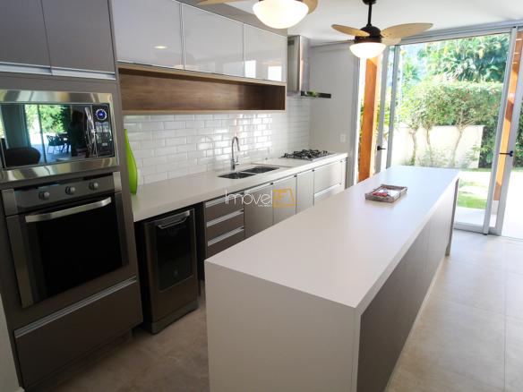 Casa a venda no Condominio Costa Verde Tabatinga com 400m²