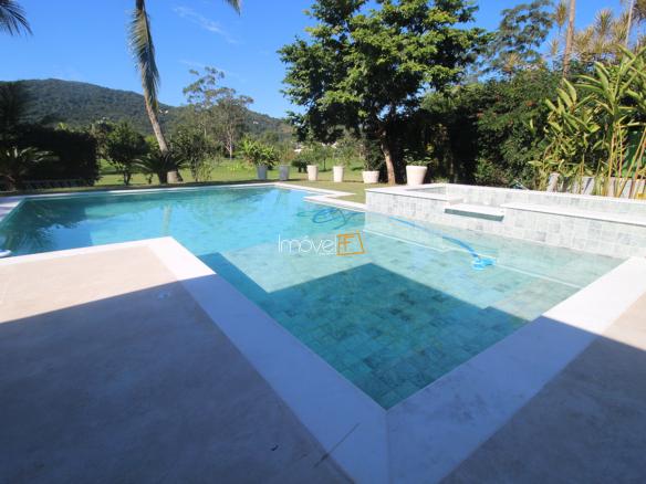 Casa a venda no Condominio Costa Verde Tabatinga com 400m²