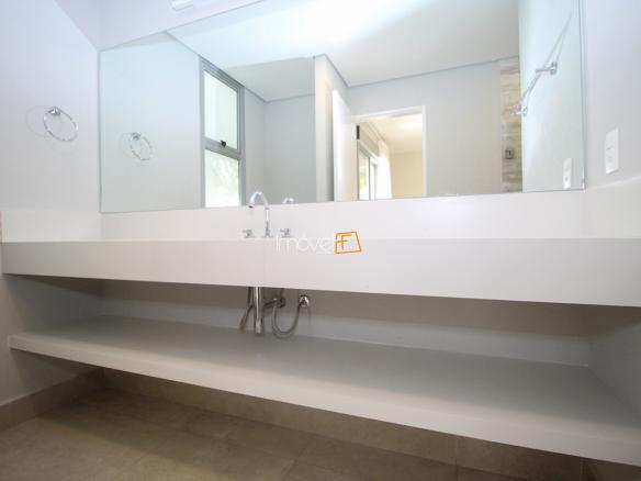 Casa a venda no Condominio Costa Verde Tabatinga com 400m²