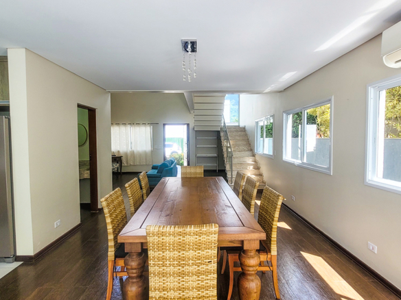 Casa à Venda no Condomínio Costa Nova Residence, em Massaguaçu com 3 suítes e 360m²