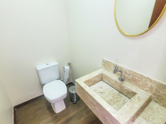 Casa à Venda no Condomínio Costa Nova Residence, em Massaguaçu com 3 suítes e 360m²