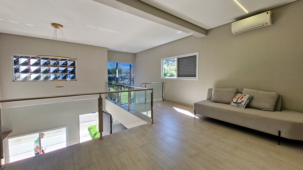 Casa à Venda no Condomínio Costa Nova Residence, em Massaguaçu com 3 suítes e 360m²