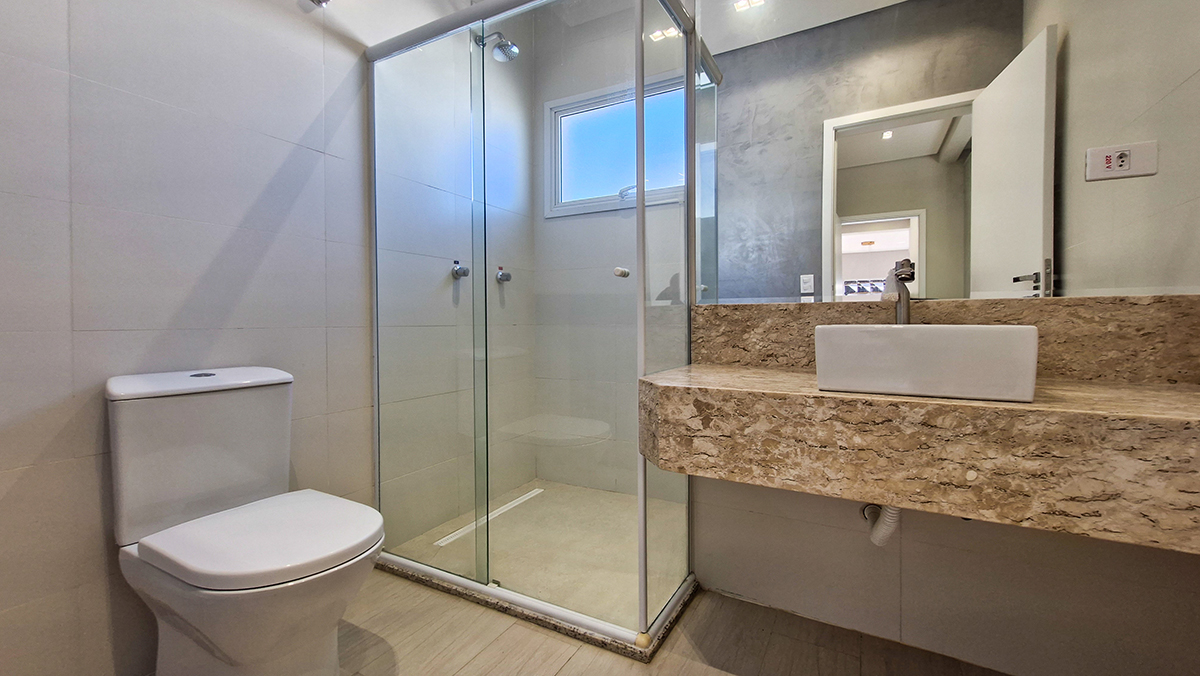 Casa à Venda no Condomínio Costa Nova Residence, em Massaguaçu com 3 suítes e 360m²