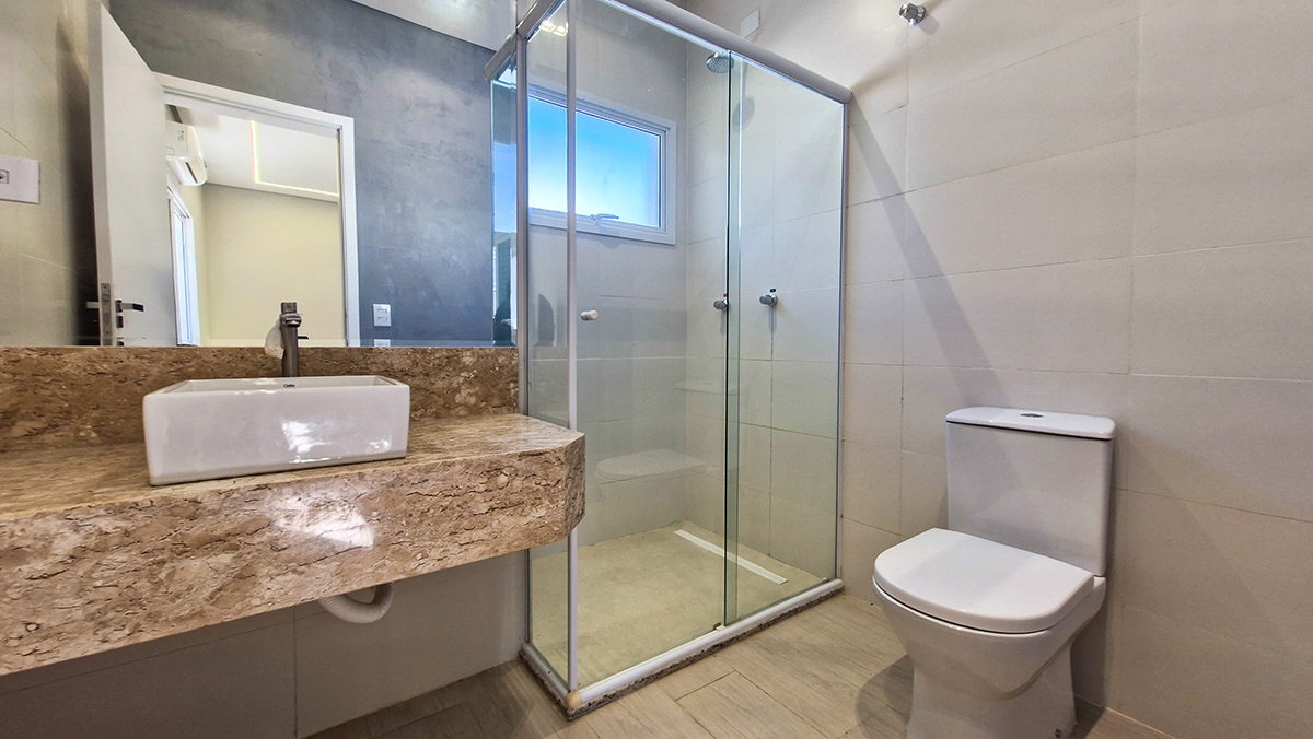 Casa à Venda no Condomínio Costa Nova Residence, em Massaguaçu com 3 suítes e 360m²
