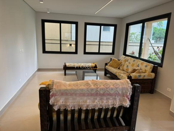 Casa para temporada em Ubatuba no Condomínio Salga Lagoinha com 7 quartos e 300m²