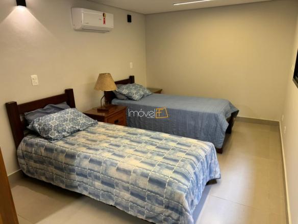 Casa para temporada em Ubatuba no Condomínio Salga Lagoinha com 7 quartos e 300m²
