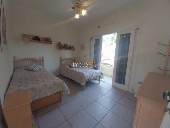 Casa para venda no Condomínio Costa Verde Tabatinga com 520m²