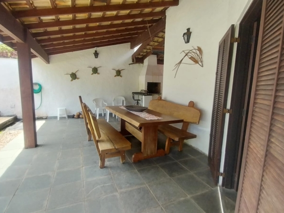 Casa em dois terrenos no Capricornio 2 em Caraguatatuba
