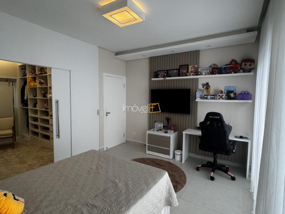 Casa nova à Venda no Condomínio Costa Nova Residence, em Massaguaçu com 3 suítes e 330m²