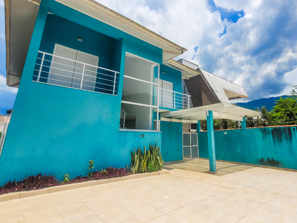 Casa de Condomínio para Venda com 5 quartos, em Praia da Mococa com 295m²