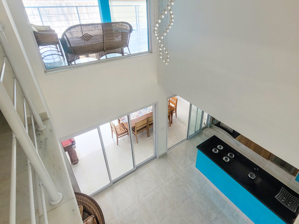 Casa de Condomínio para Venda com 5 quartos, em Praia da Mococa com 295m²