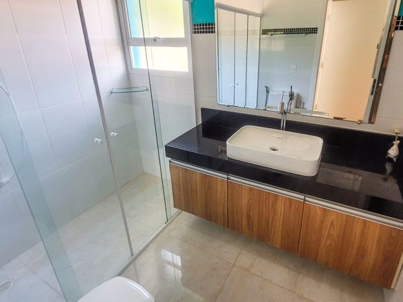 Casa de Condomínio para Venda com 5 quartos, em Praia da Mococa com 295m²