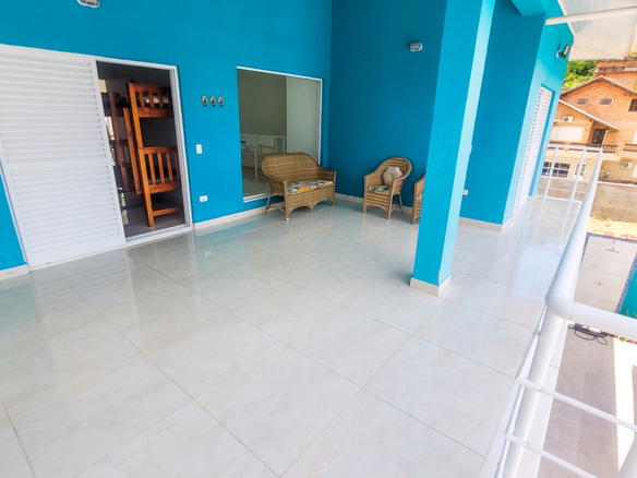 Casa de Condomínio para Venda com 5 quartos, em Praia da Mococa com 295m²