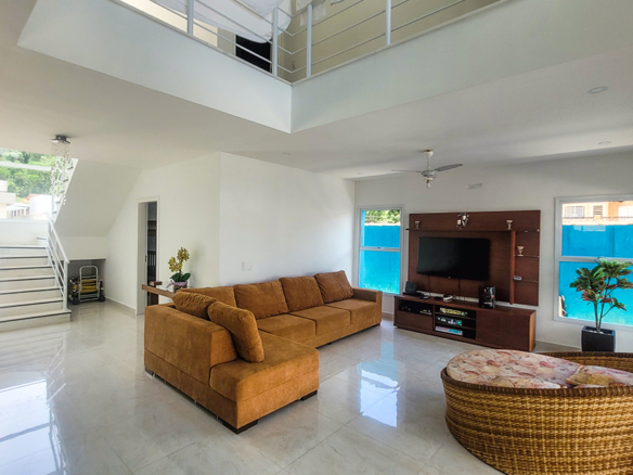 Casa de Condomínio para Venda com 5 quartos, em Praia da Mococa com 295m²