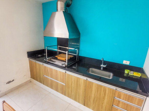 Casa de Condomínio para Venda com 5 quartos, em Praia da Mococa com 295m²