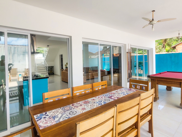 Casa de Condomínio para Venda com 5 quartos, em Praia da Mococa com 295m²