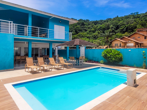 Casa de Condomínio para Venda com 5 quartos, em Praia da Mococa com 295m²