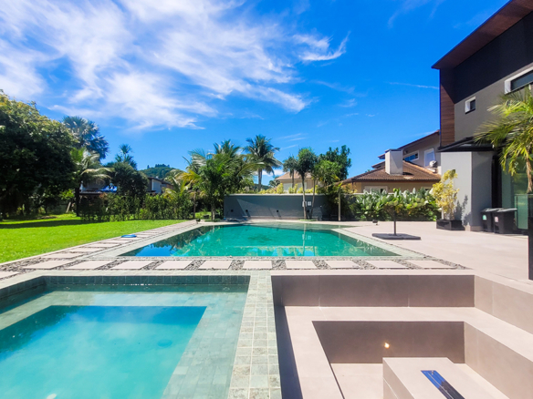 Casa no Condominio Costa Verde Tabatinga com 600m²