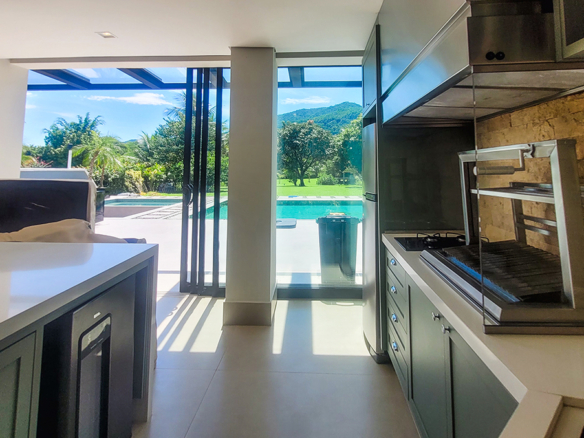 Casa no Condominio Costa Verde Tabatinga com 600m²