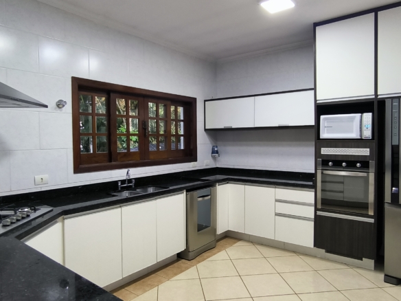 Casa a venda, no Recanto da Lagoinha, Praia da Lagoinha, com 5 quartos, 520 m²