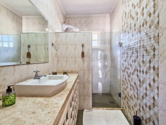 Casa à venda no Condomínio Costa Verde Tabatinga com 6 dormitórios e 550 m²
