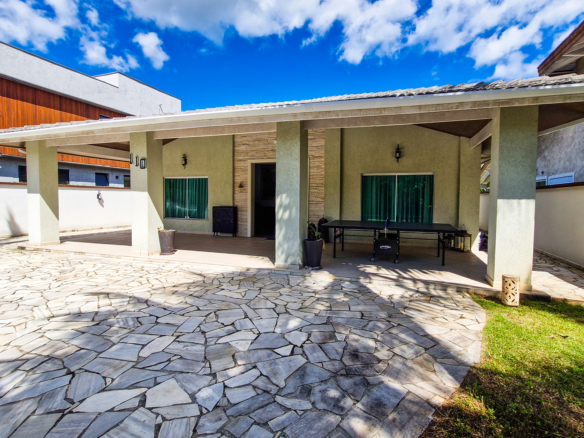 Casa à venda no Condomínio Costa Verde Tabatinga com 6 dormitórios e 550 m²
