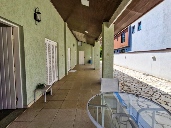 Casa à venda no Condomínio Costa Verde Tabatinga com 6 dormitórios e 550 m²