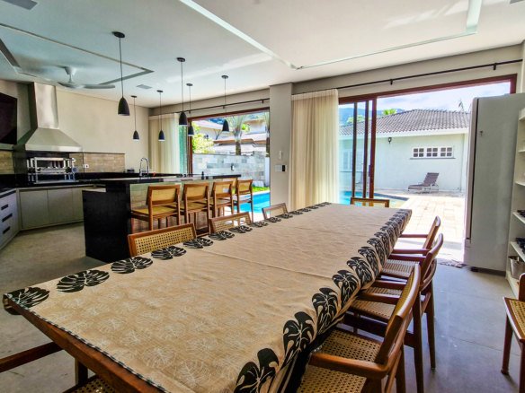 Casa à venda no Condomínio Costa Verde Tabatinga com 6 dormitórios e 550 m²