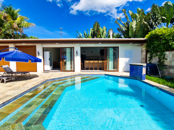 Casa à venda no Condomínio Costa Verde Tabatinga com 6 dormitórios e 550 m²